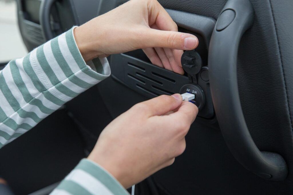 Kleinbus Bus mieten mit bester Ausstattung bei HMR Busvermietung und Eventlogistik